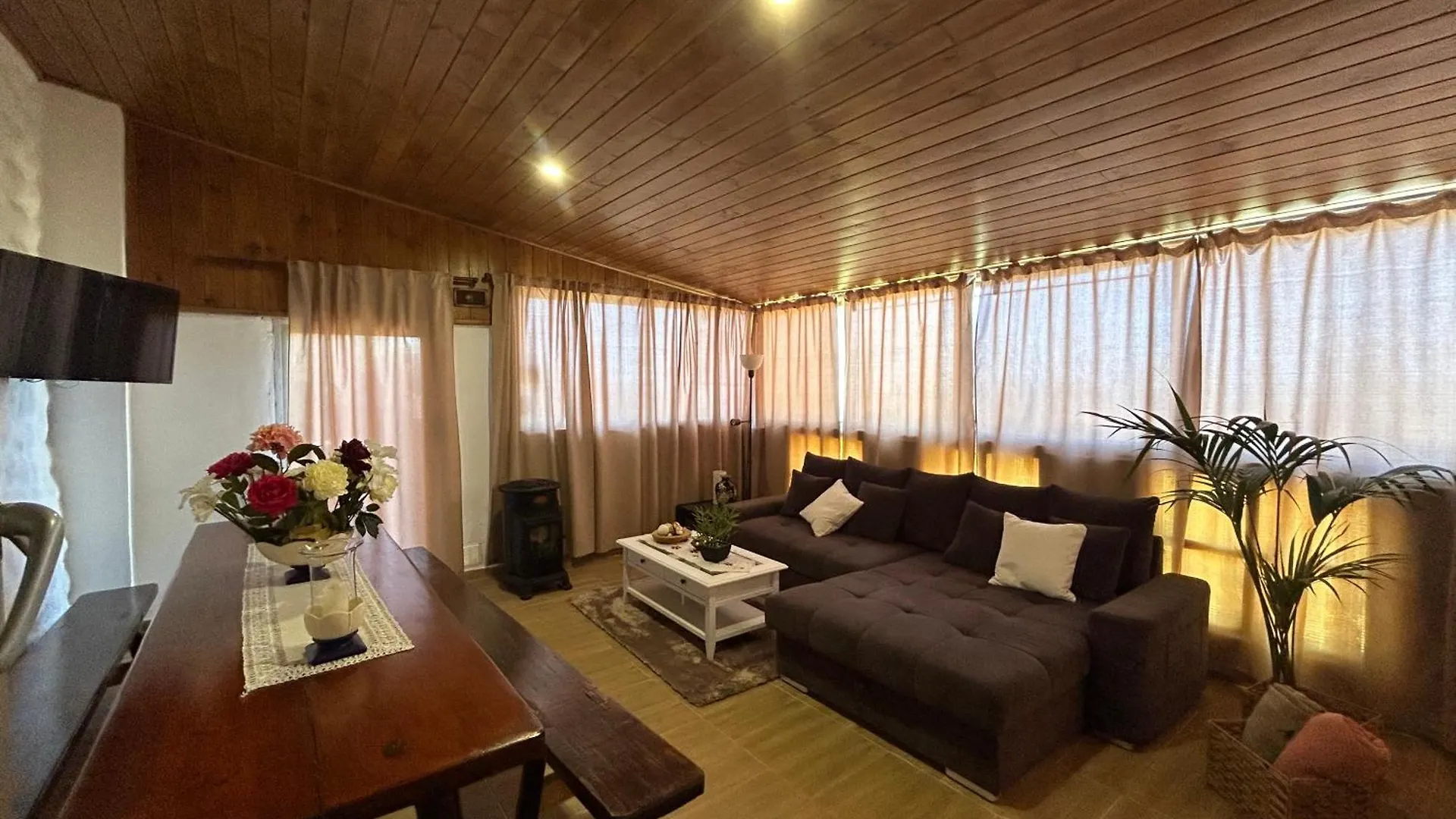 Casa Rural Juli Santa Cruz de Tenerife 0*,  Španělsko